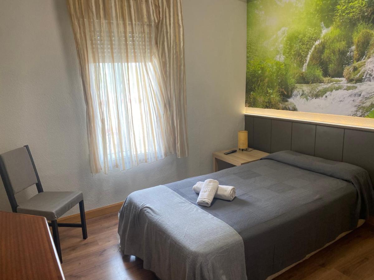 Hostal Restaurante Rio Ubierna Кинтанилья-Вивар Экстерьер фото