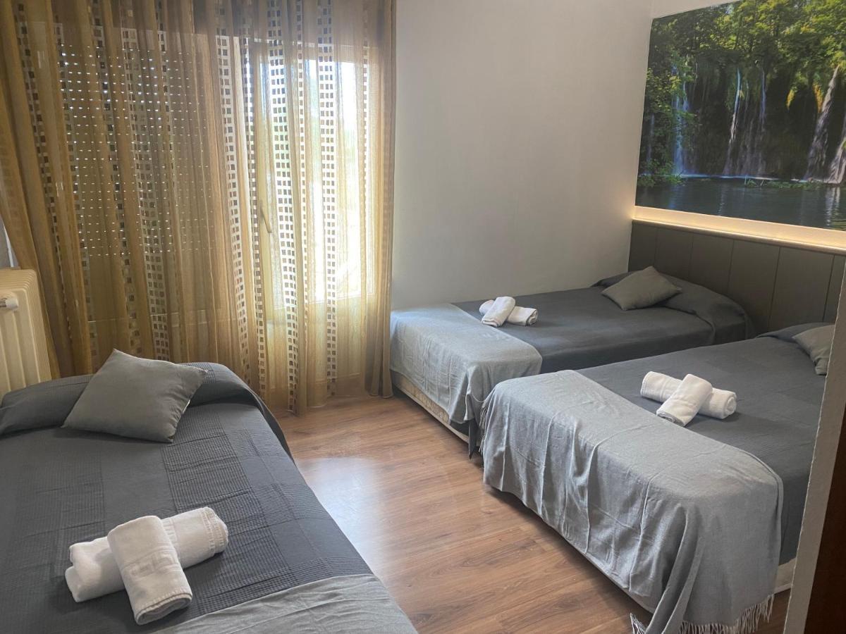 Hostal Restaurante Rio Ubierna Кинтанилья-Вивар Экстерьер фото